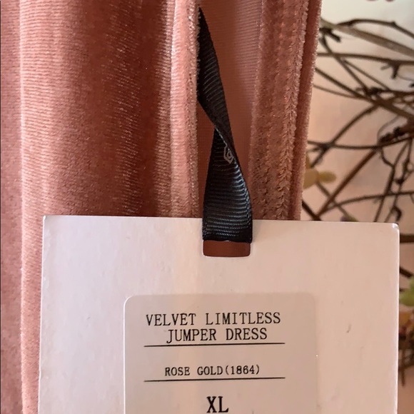 🦄Brand New Velvet. Limited Edition Jumper by A&D - Picture 5 of 7